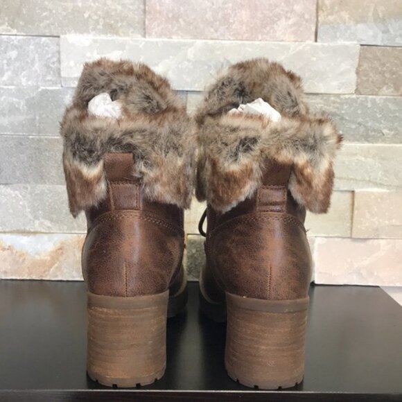 Carlos by Carlos Santana Gabby Fur Lace Up Bootie - Picture 6 of 8